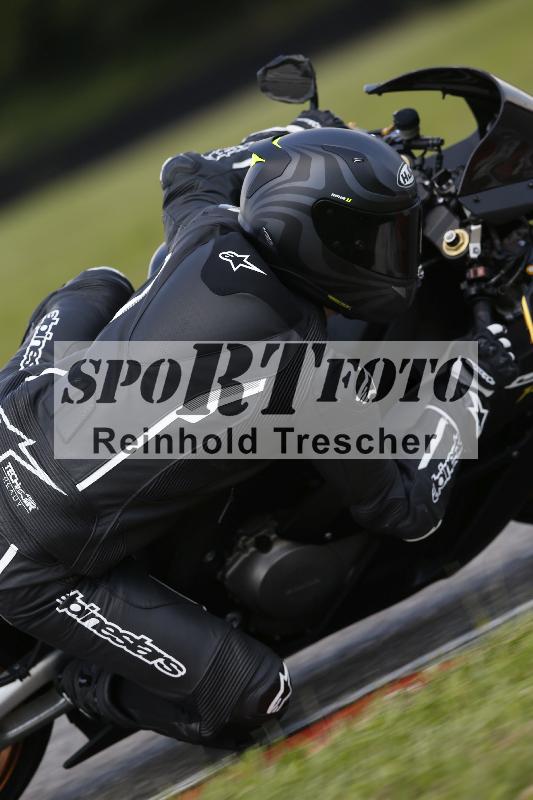 /Archiv-2024/29 12.06.2024 MOTO.CH Track Day ADR/Gruppe blau/81